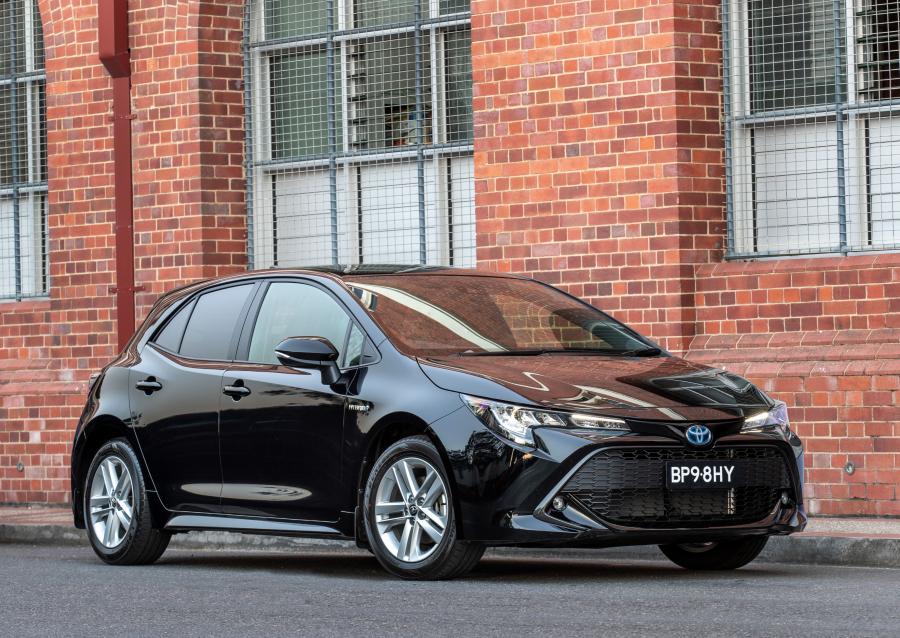  Toyota Corolla SX Hybrid 2018 года  (AU) (фото 1 из 5)